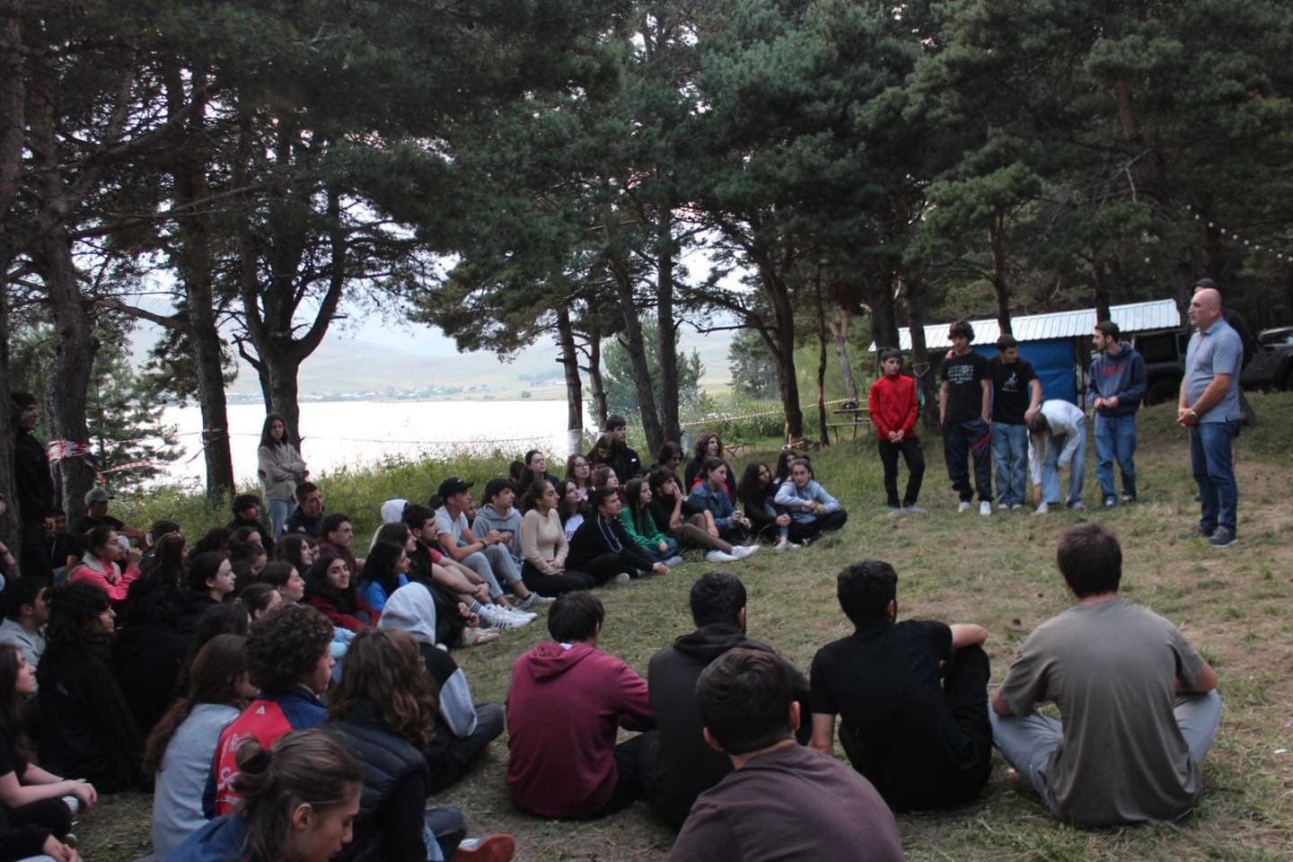 Frontnews image description