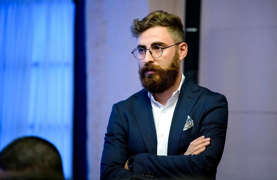 გიორგი ბუტიკაშვილი - სახელმწიფო დეპარტამენტის ანგარიში არის დამხმარე საშუალება "მეგობარი აქტისთვის"