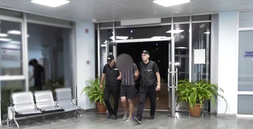 Frontnews image description