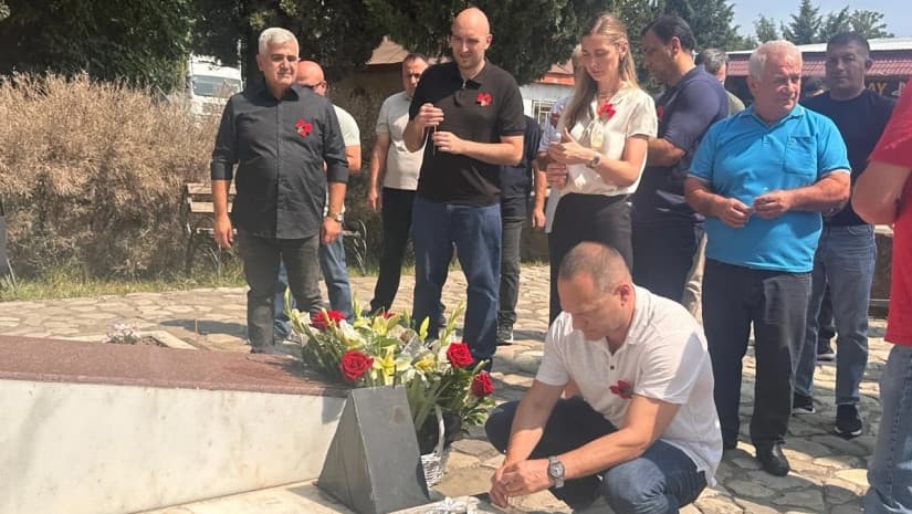 Frontnews image description