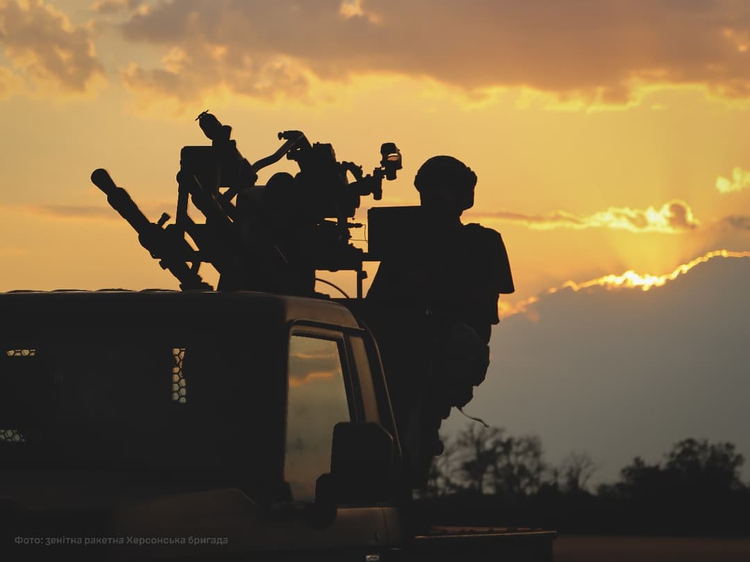 ასობით დრონი, ჯარისკაცი და საავტომობილო ტექნიკა - უკრაინის გენშტაბი რუსების დანაკარგების შესახებ განახლებულ მონაცემებს აქვეყნებს