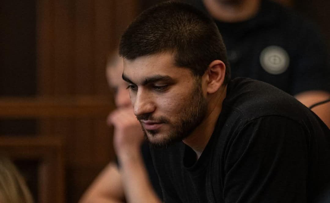 რეზო კიკნაძე - რუსეთის იმ მოქალაქეებს, ვინც ჩვენთან ერთად აქციაზე დგომის გამო დაიჭირეს, ბოლომდე გაწირავენ, გთხოვთ, ჩვენ ნუ მივატოვებთ