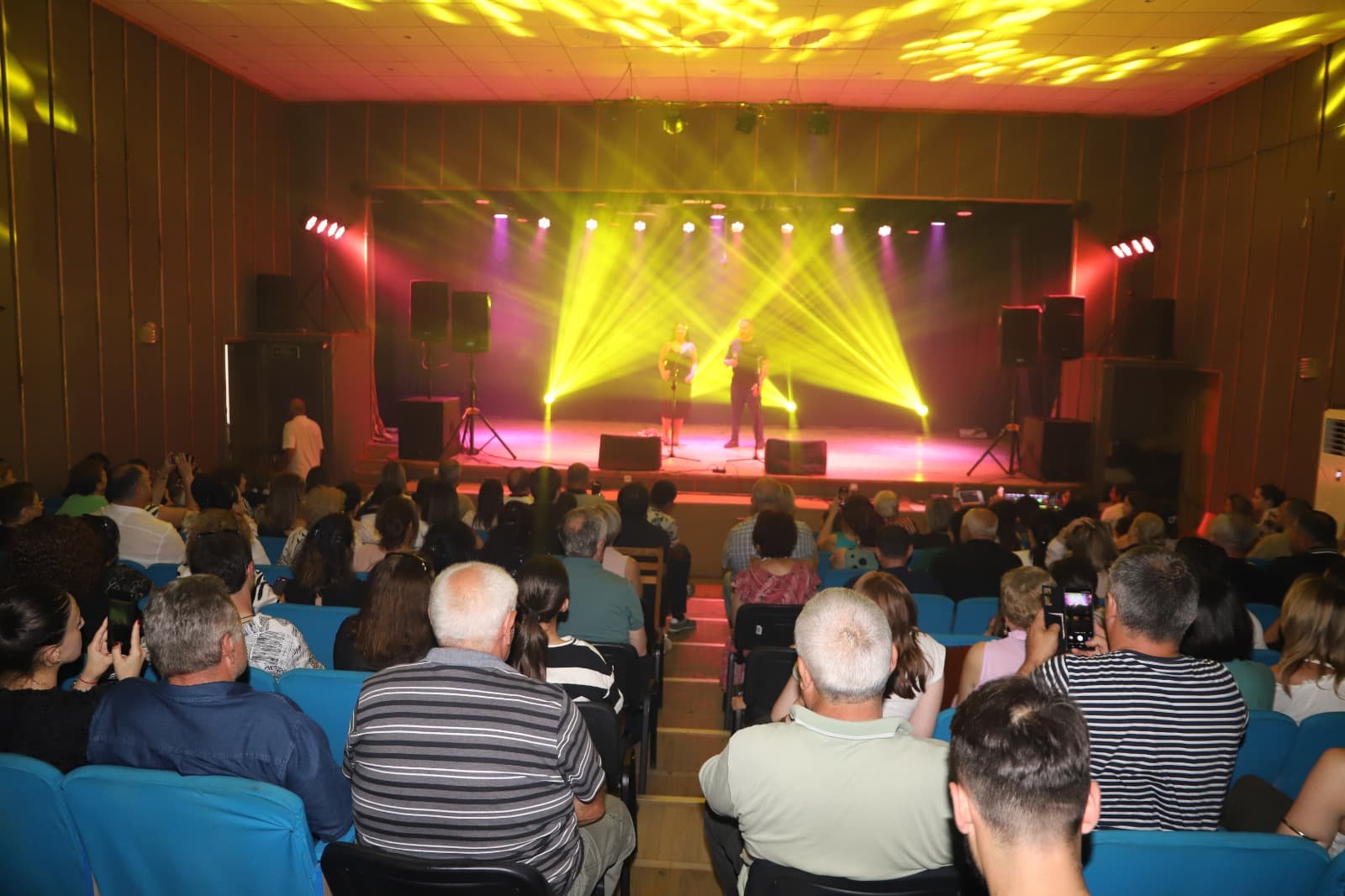 Frontnews image description