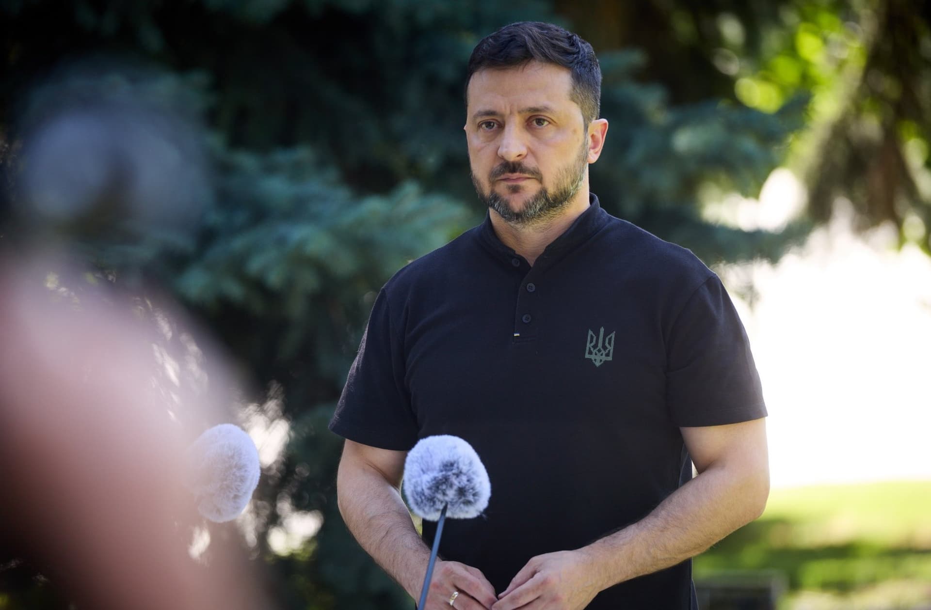 Frontnews image description