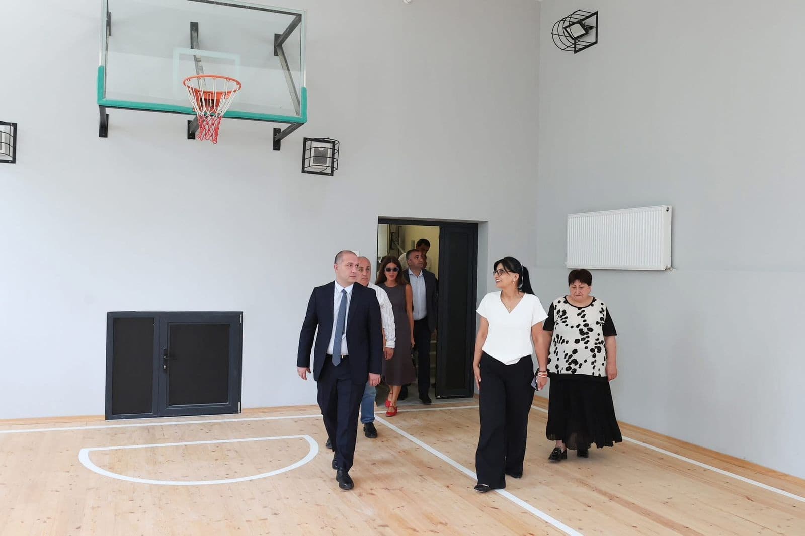 Frontnews image description