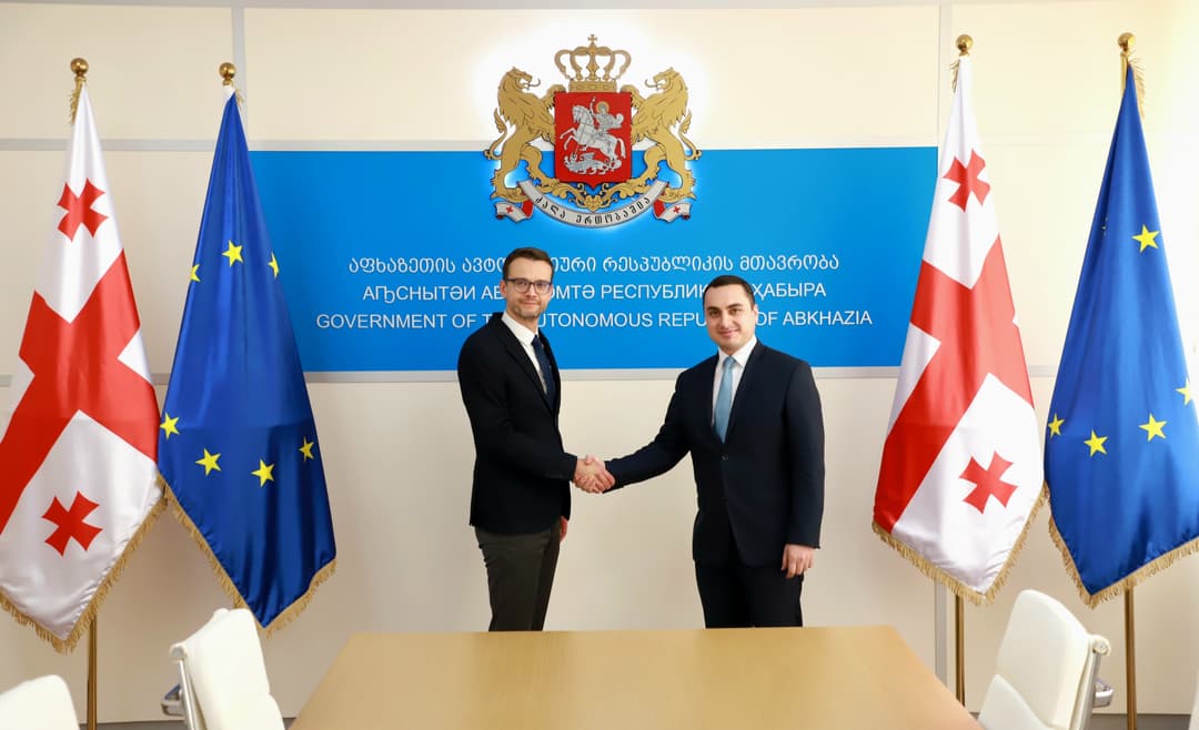 გიორგი ჯინჭარაძე სლოვაკეთის რესპუბლიკის საგანგებო და სრულუფლებიან ელჩს შეხვდა