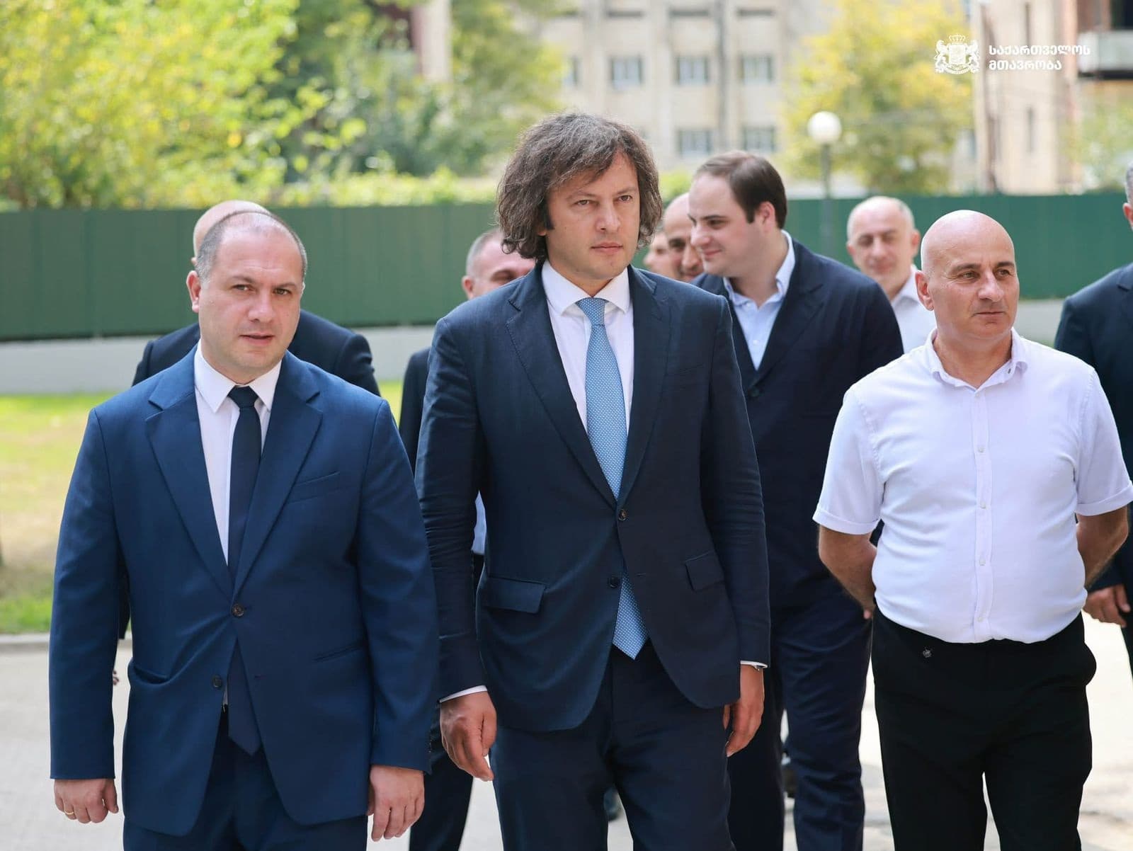 Frontnews image description