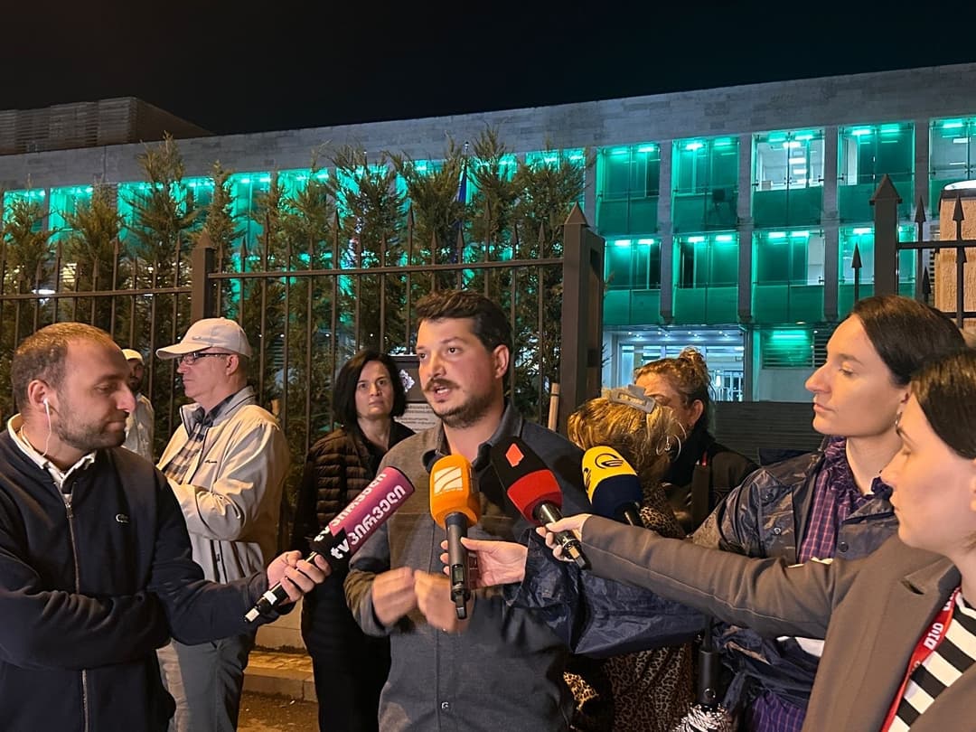 ლაშა ტყეშელაძე - ლევან ხაბეიშვილი დააკავეს პოლიტიკური განცხადების გამო, რაც არის აბსურდი, მათ ეშინიათ 4 ოქტომბრის