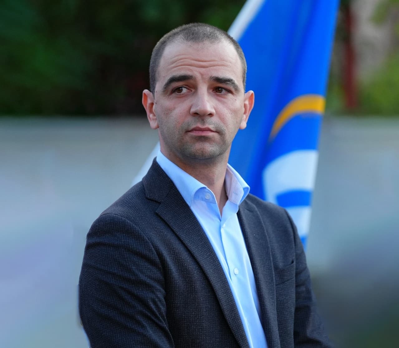 Frontnews image description