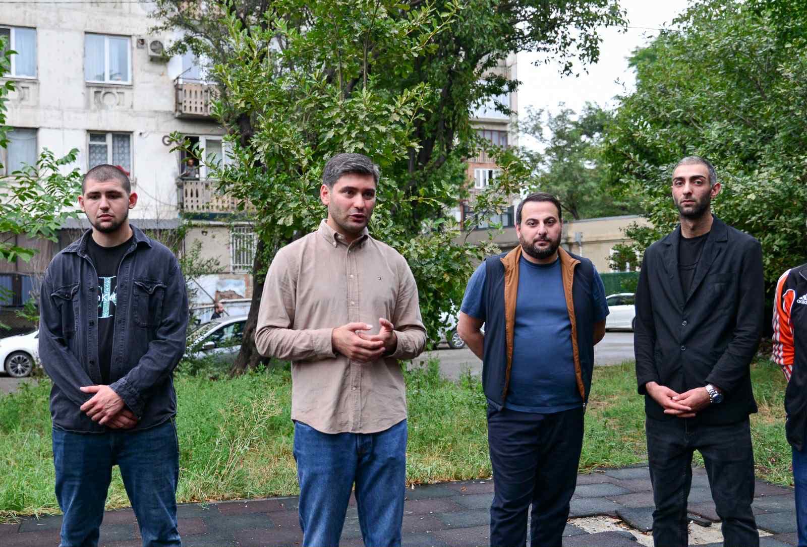 Frontnews image description