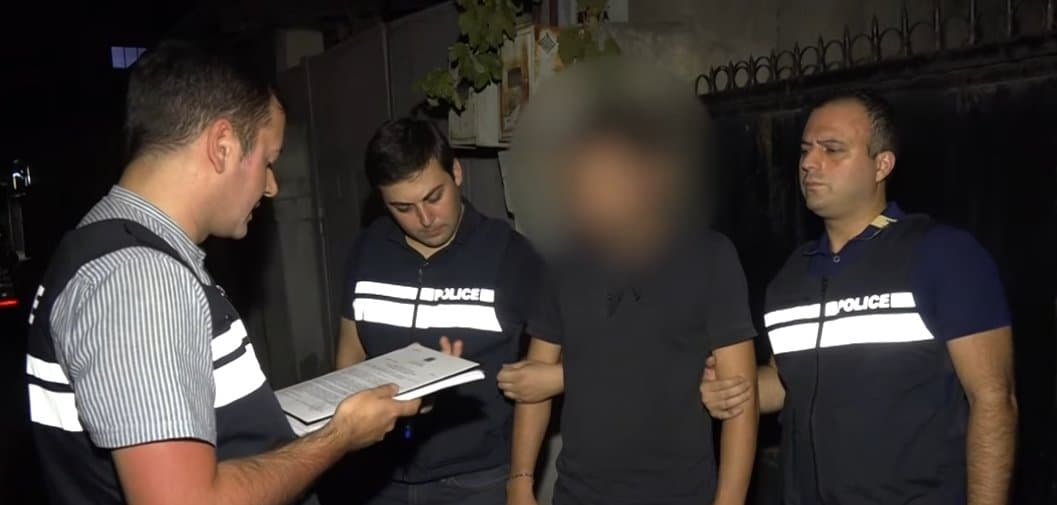 Frontnews image description