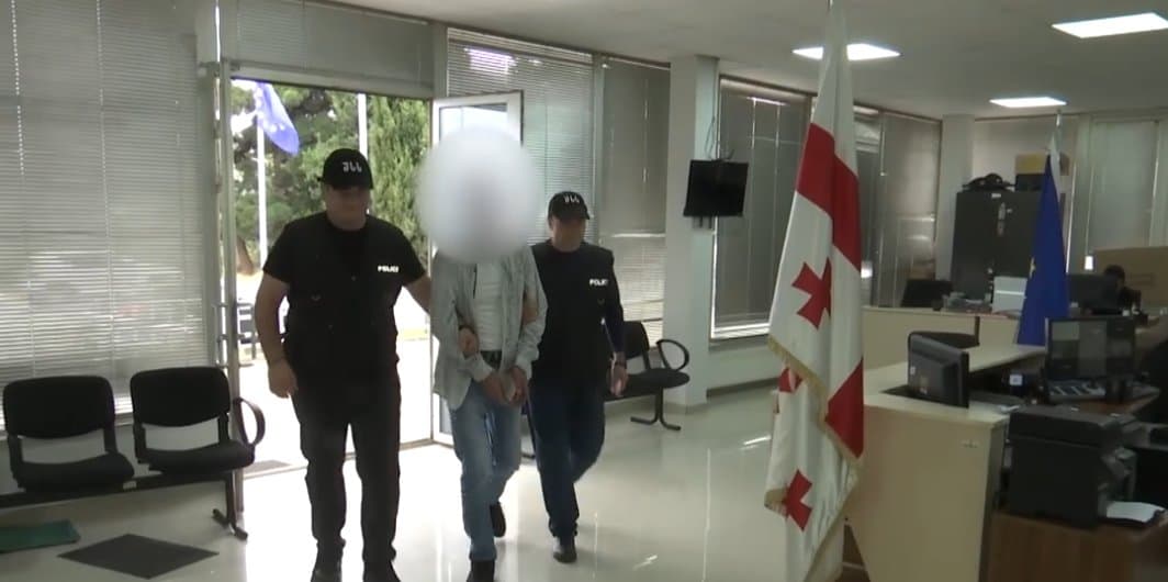 ქვემო ქართლის პოლიციამ სხვადასხვა დანაშაულისთვის ძებნილი პირი დააკავა