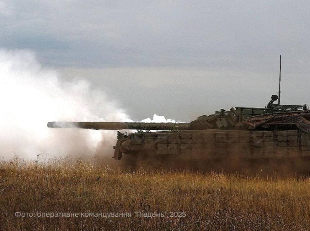 39 საარტილერიო სისტემა, 256 დრონი, 900-ზე მეტი ოკუპანტი ერთ დღეში - რუსეთის ახალი დანაკარგები უკრაინაში