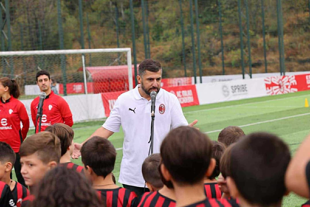 AC Milan launches Milan Junior Camp in Tbilisi for young footballers