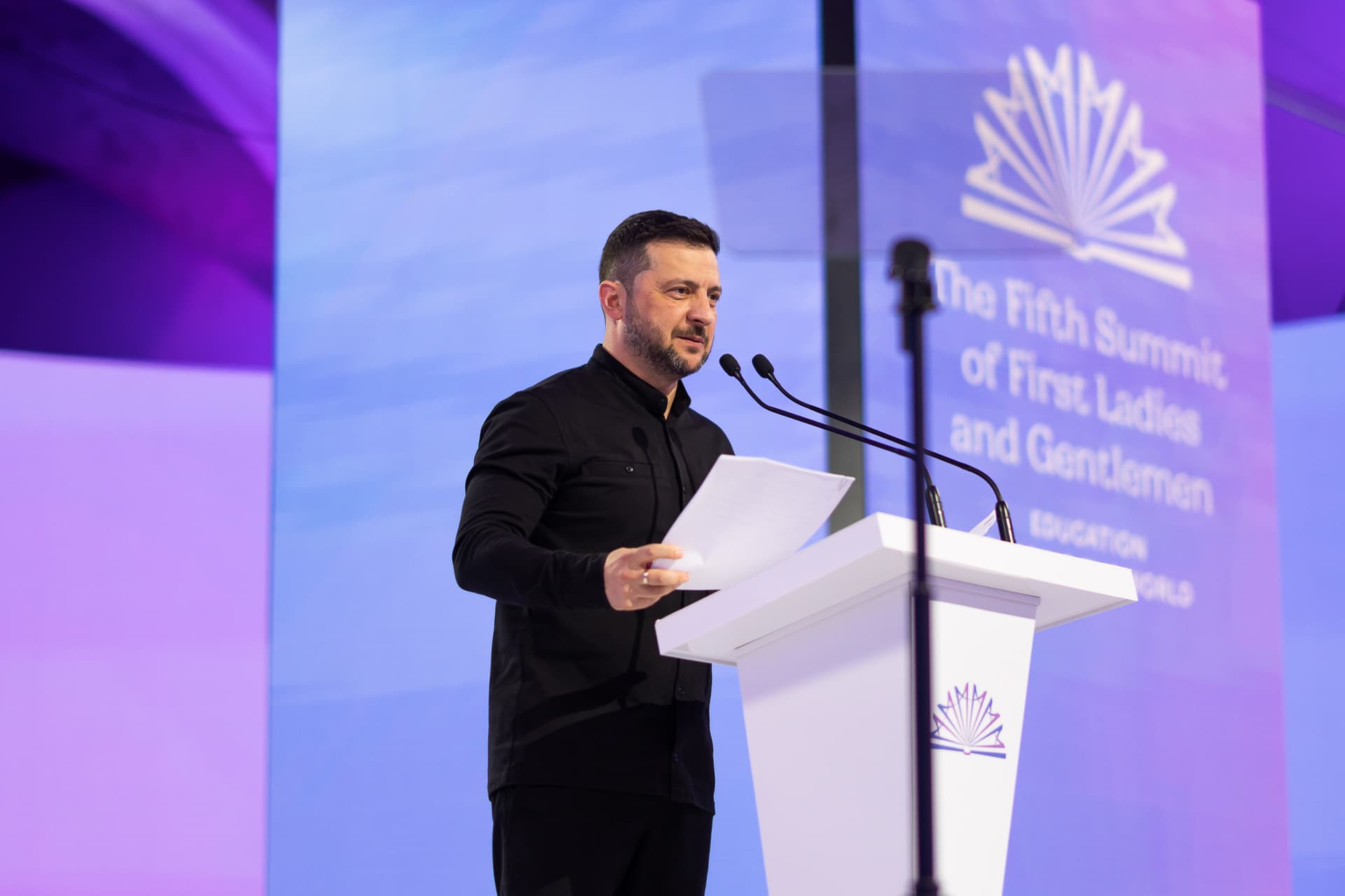 Frontnews image description