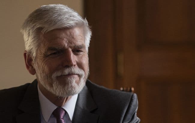 ჩეხეთის პრეზიდენტი მიიჩნევს, რომ ნატოს საჰაერო სივრცის დამრღვევი რუსული თვითმფრინავები უნდა ჩამოაგდონ