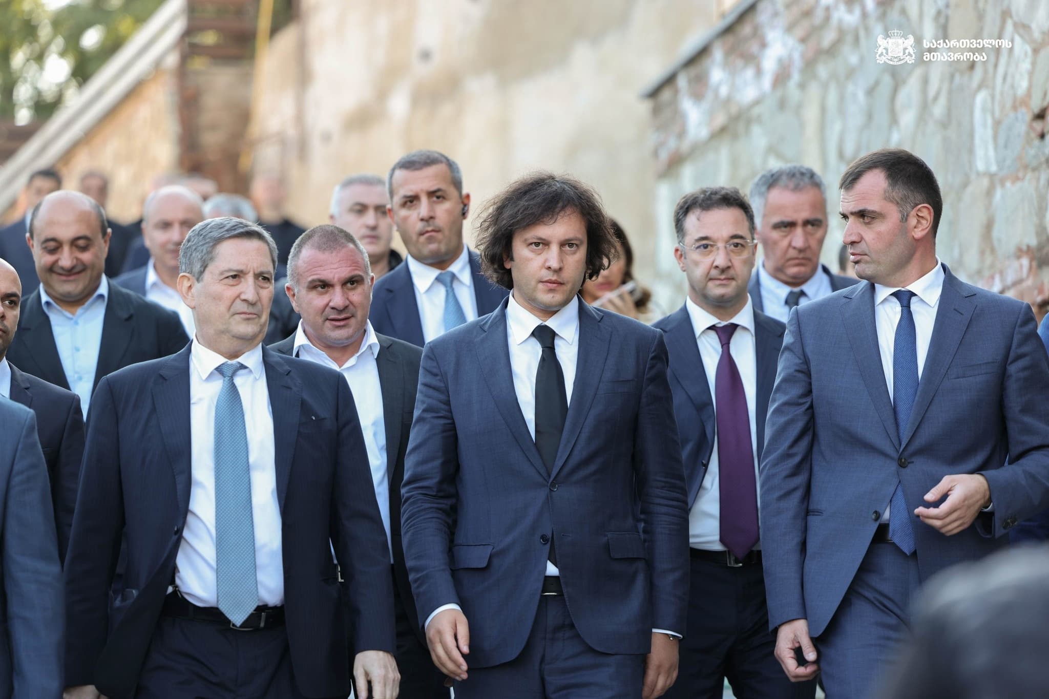 Frontnews image description