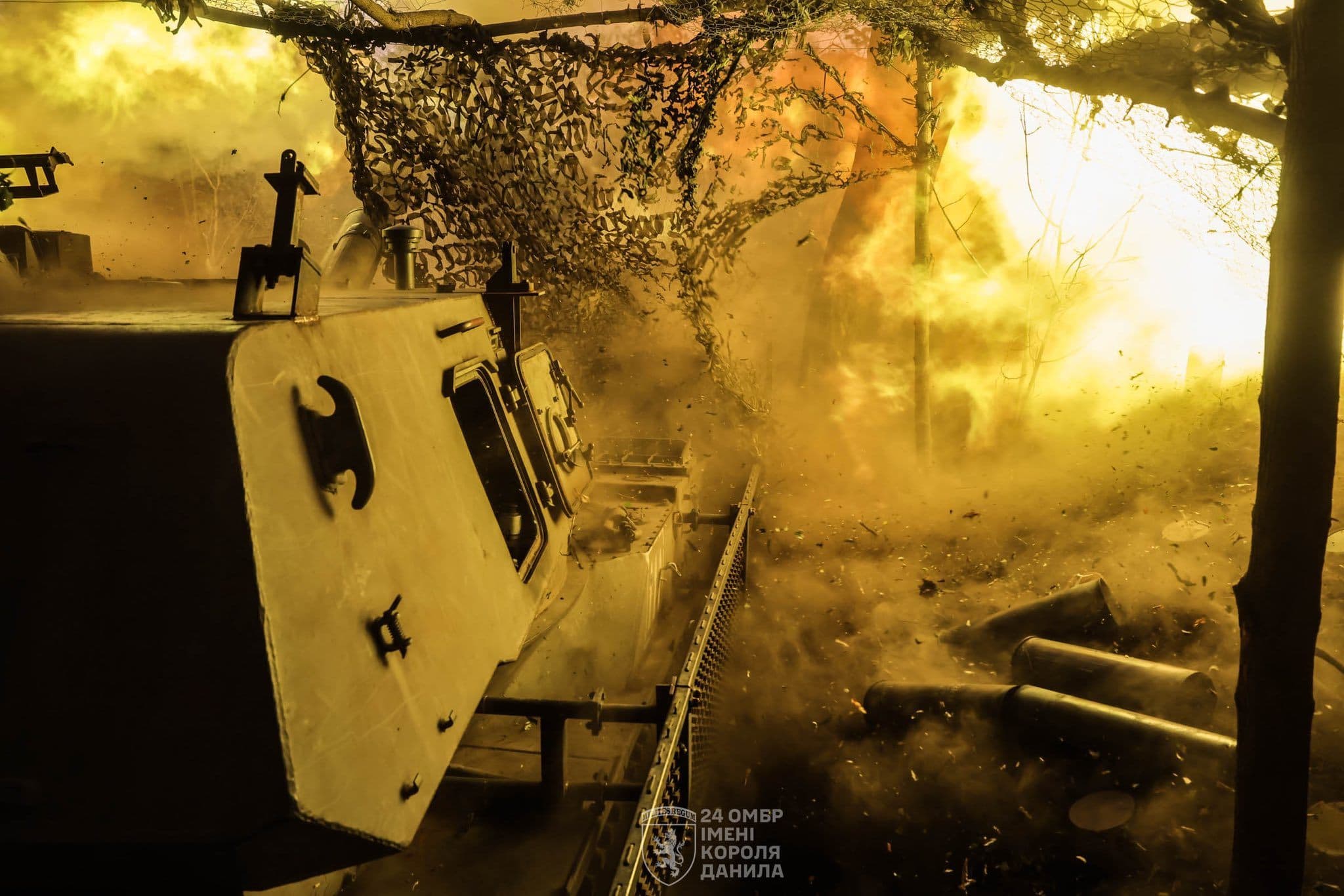 Frontnews image description