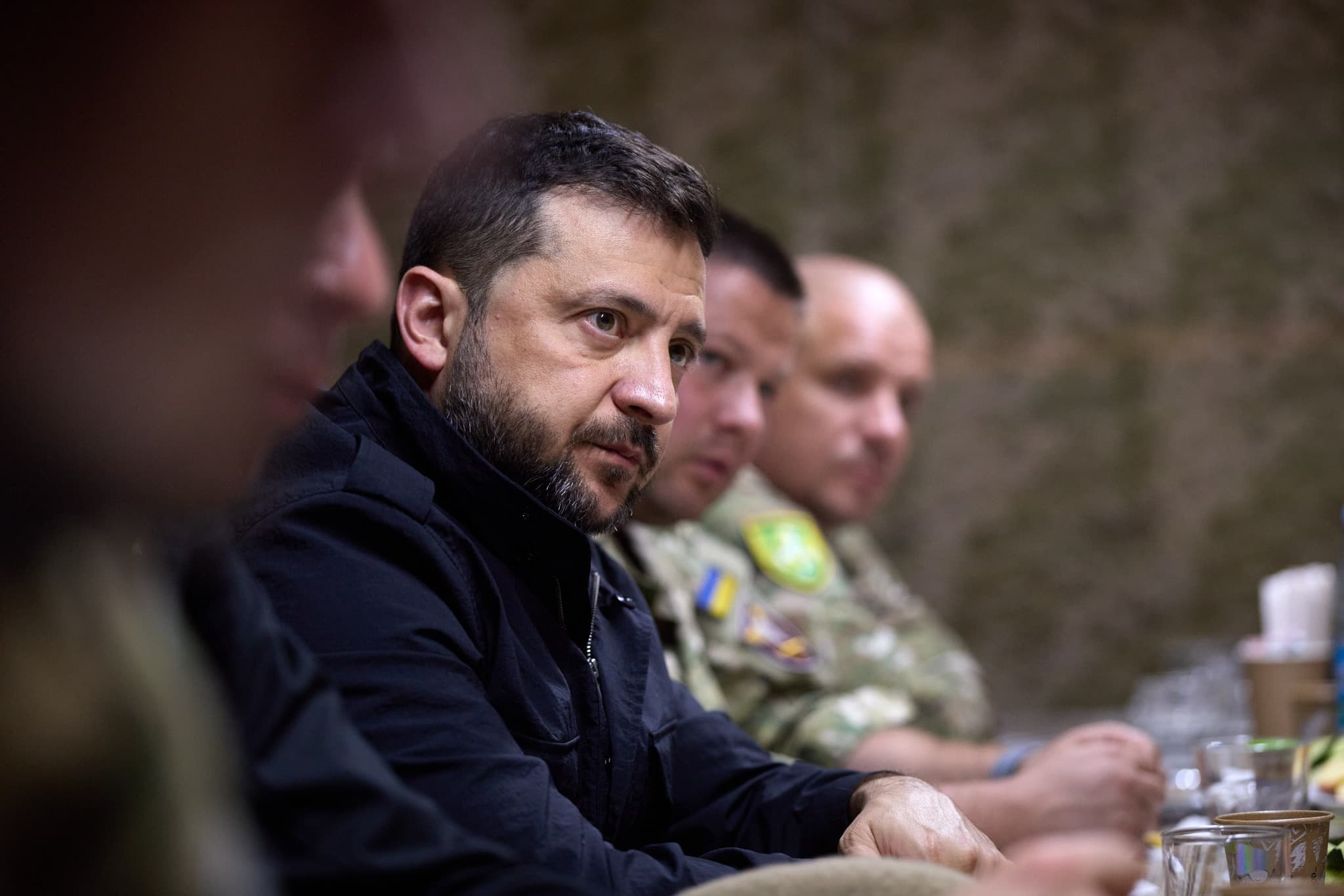 Frontnews image description