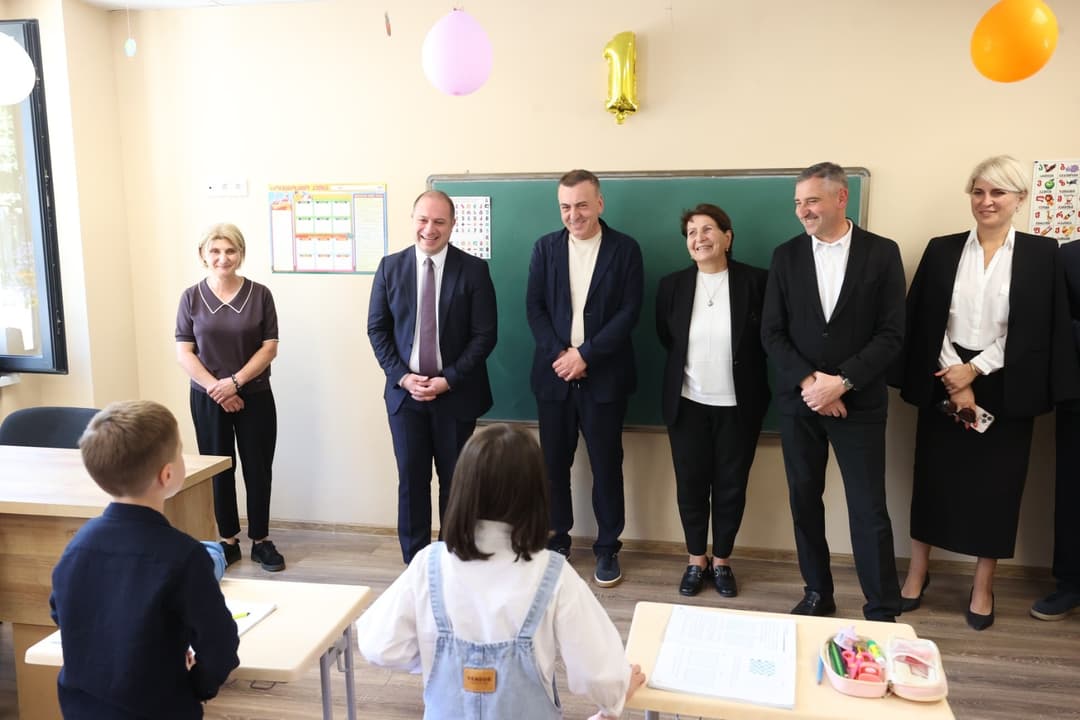 რაჭა-ლეჩხუმისა და ქვემო სვანეთის რეგიონში სამი ახალი საჯარო სკოლა გაიხსნა