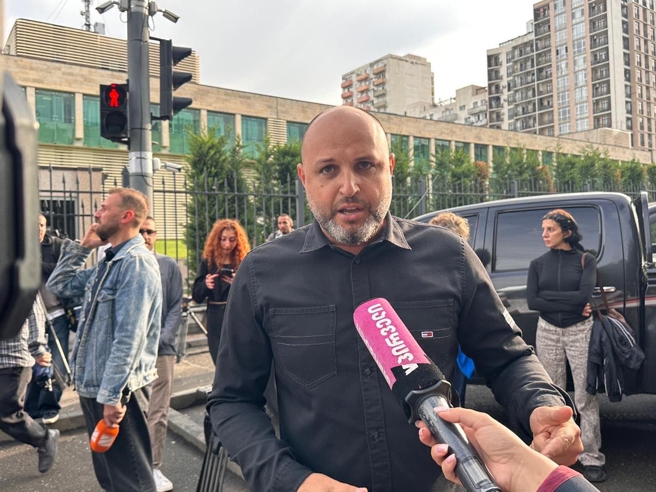 Frontnews image description