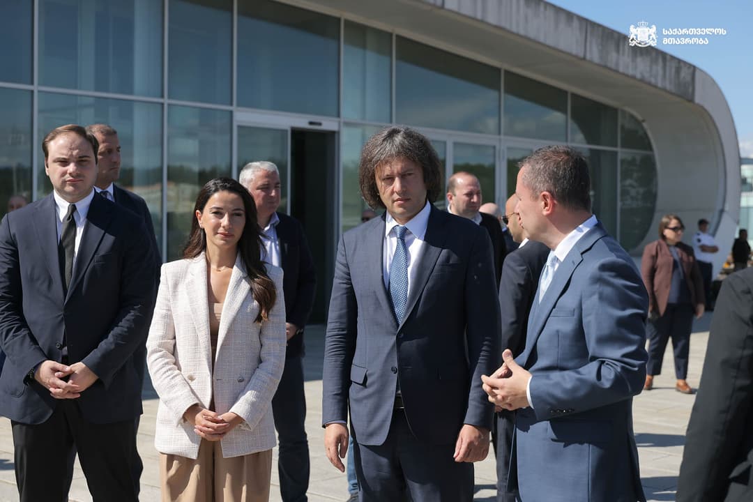 ირაკლი კობახიძემ ქუთაისის ტექნოლოგიური ჰაბის მოწყობის სამუშაოები დაათვალიერა