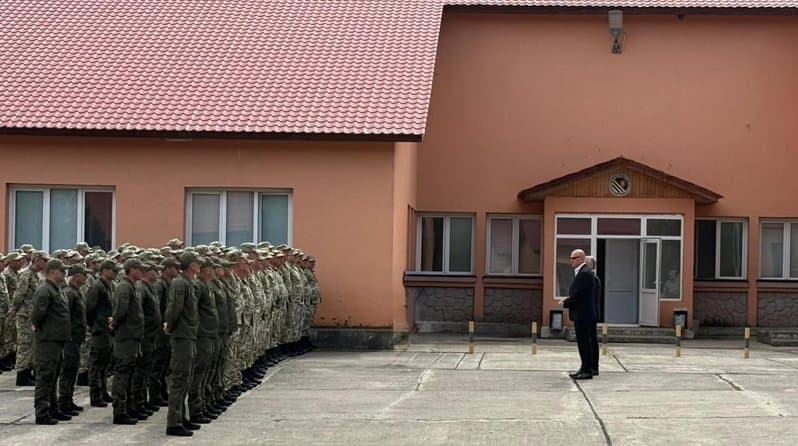 შალვა თადუმაძე შსს-ს სტრატეგიული მილსადენების დაცვის დეპარტამენტს ეწვია