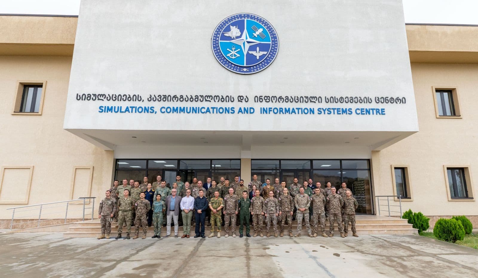 Frontnews image description