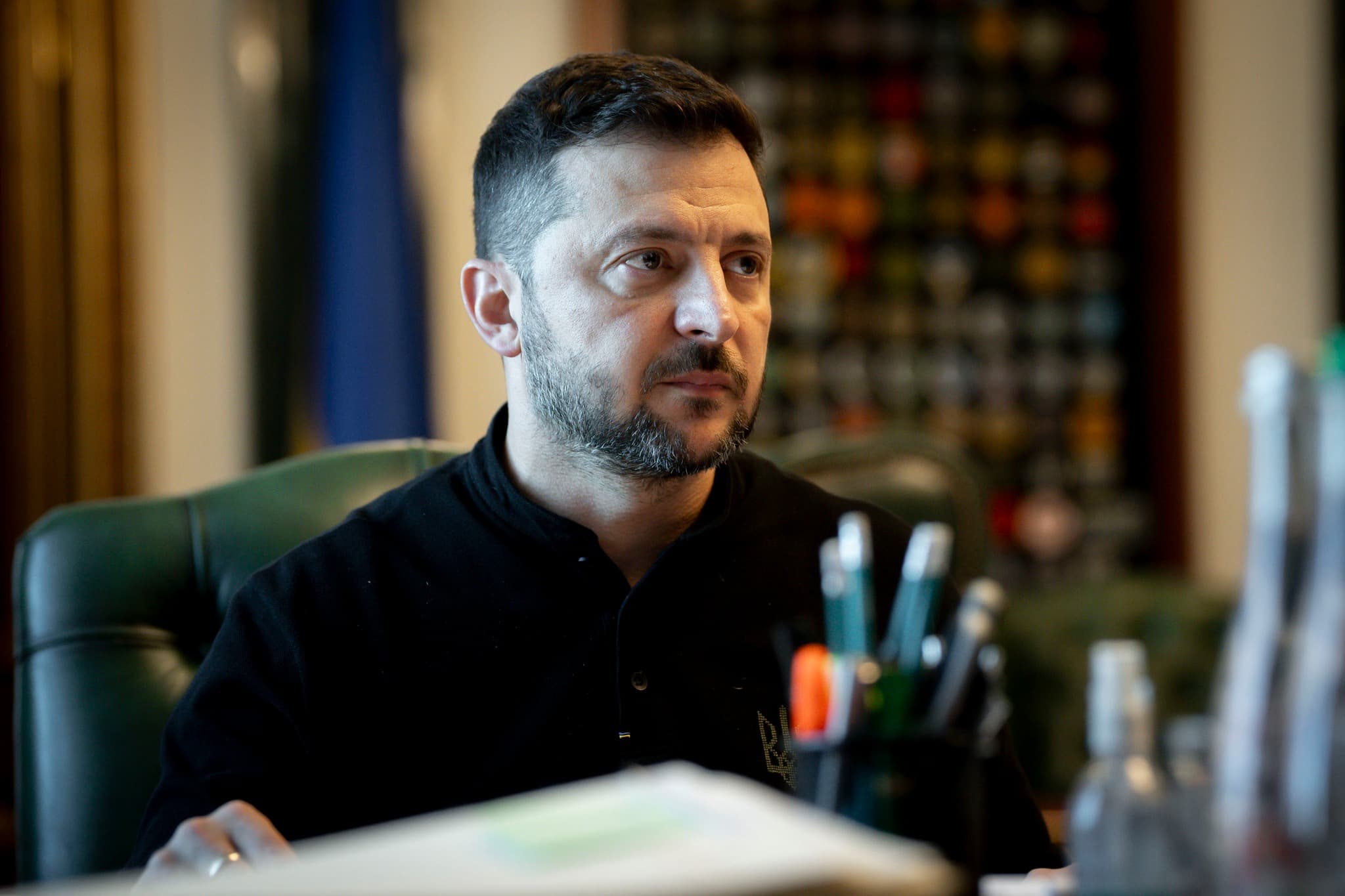 Frontnews image description