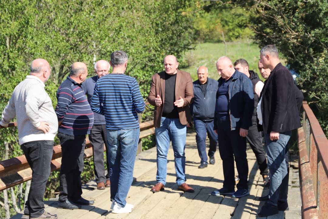 თერჯოლის მუნიციპალიტეტის მერი სოფელ ბარდუბნის მოსახლეობას შეხვდა