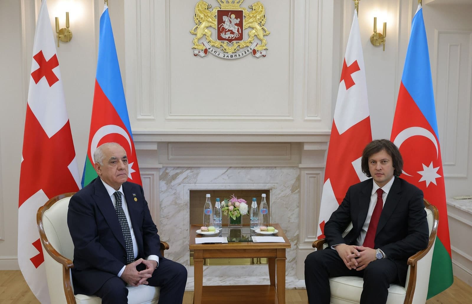 Frontnews image description