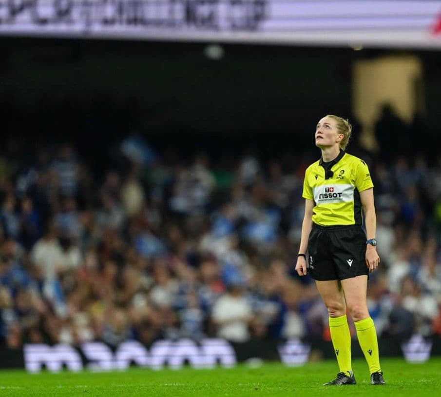 ისტორიაში პირველად რაგბის all black-ის ტესტმატჩს ქალი არბიტრი განსჯის