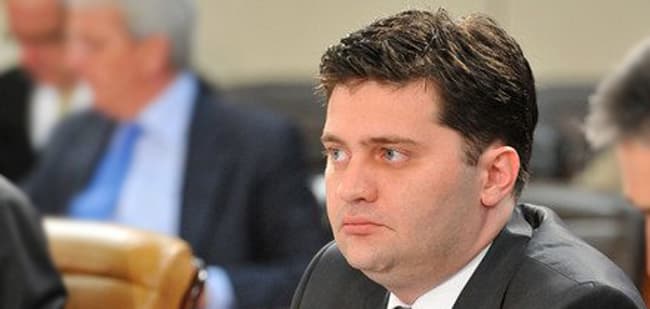 შსს - ბაჩო ახალაია 4 ოქტომბერს განვითარებულ მოვლენებთან დაკავშირებით მოწმის სახით გამოკითხვისა და ხმის ნიმუშის აღების მიზნით არის დაბარებული