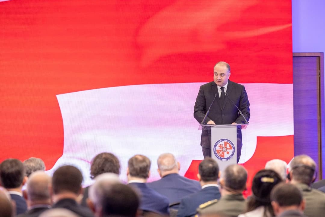 ირაკლი ჩიქოვანმა ვეტერანებს ვეტერანის დღე მიულოცა