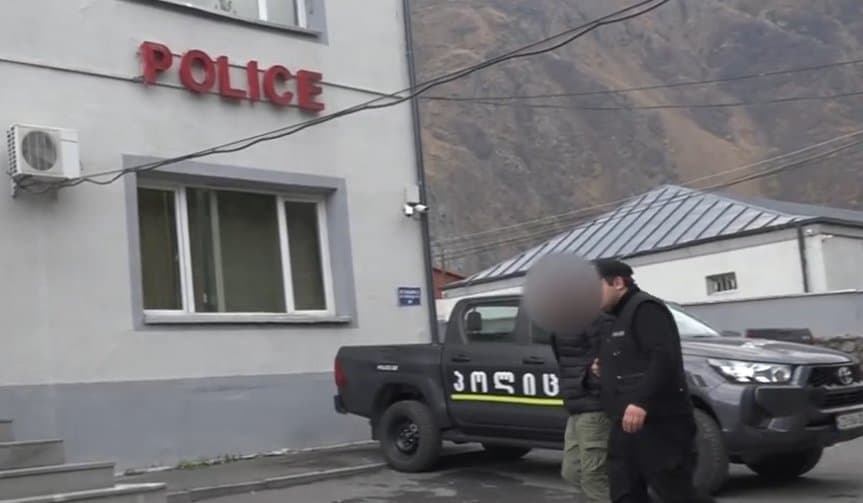 მცხეთა-მთიანეთის პოლიციამ ნარკოდანაშაულის ბრალდებით 5 პირი დააკავა