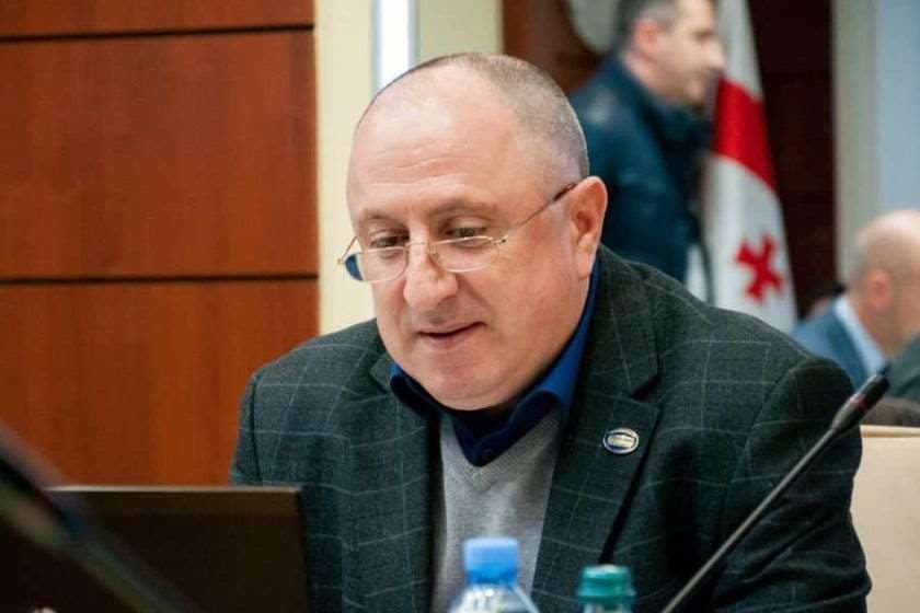 სერგო მეთოფიშვილი - რაც იუსტიციის უმაღლესმა საბჭომ უარი უთხრა უვადო მოსამართლედ დასანიშნად წარდგენაზე, განაწყენებულმა დაიწყო ტალახის სროლა