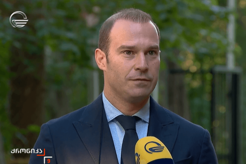 Frontnews image description