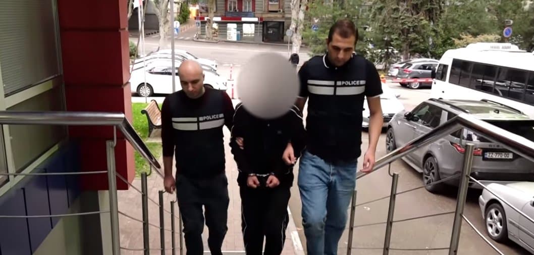 Frontnews image description