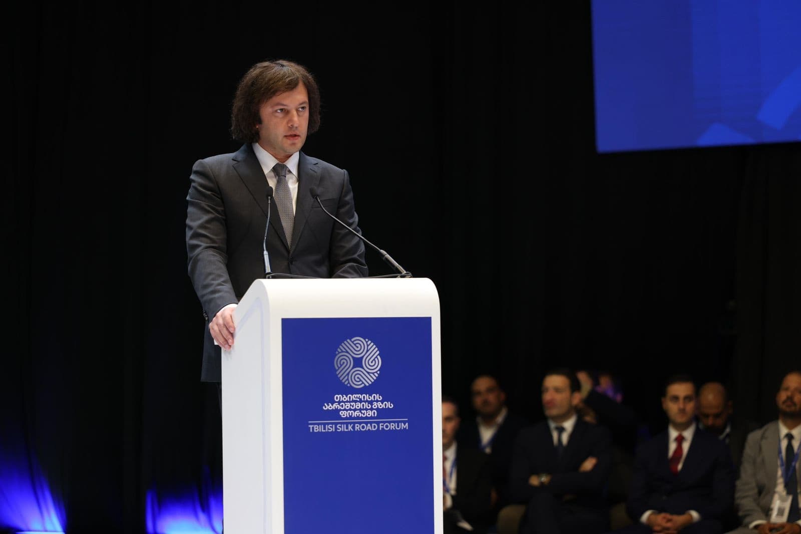 Frontnews image description