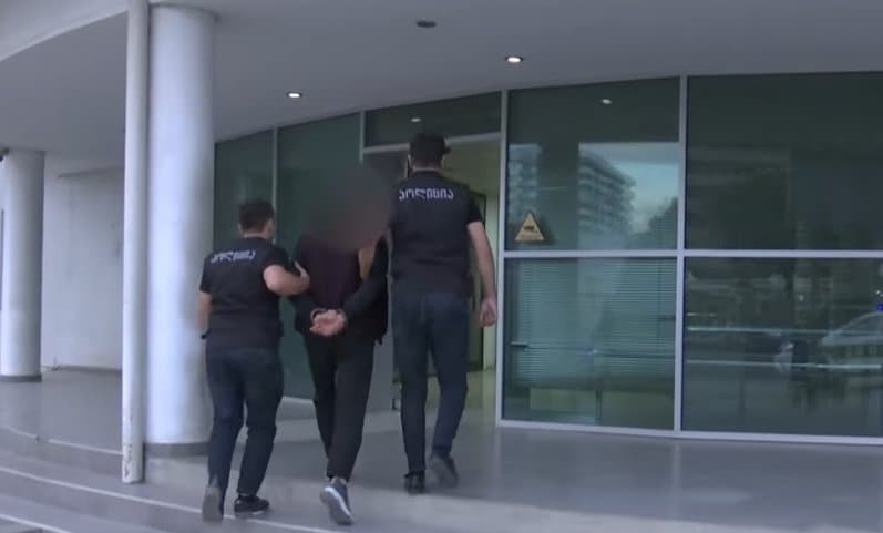 Frontnews image description