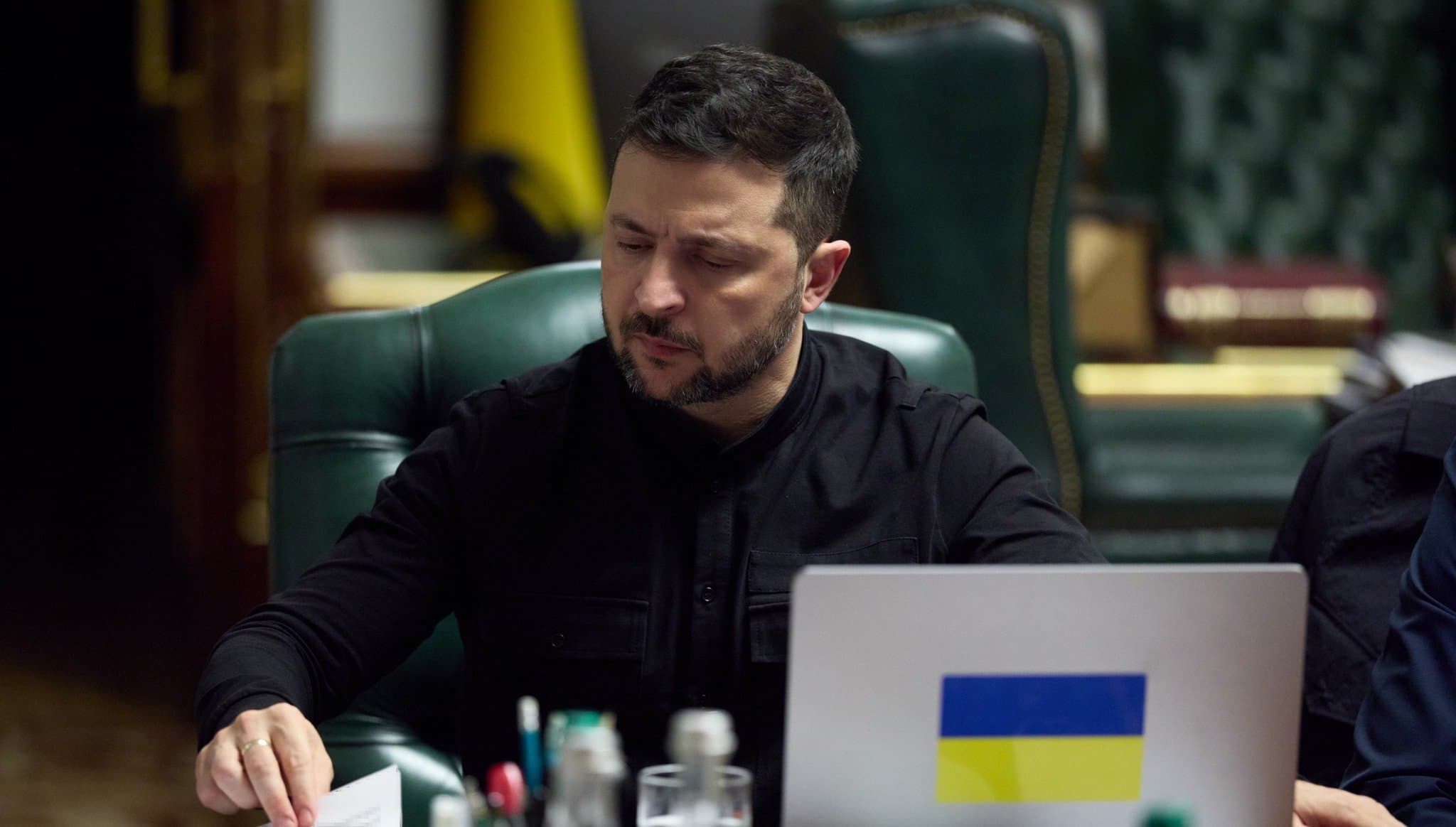 Frontnews image description