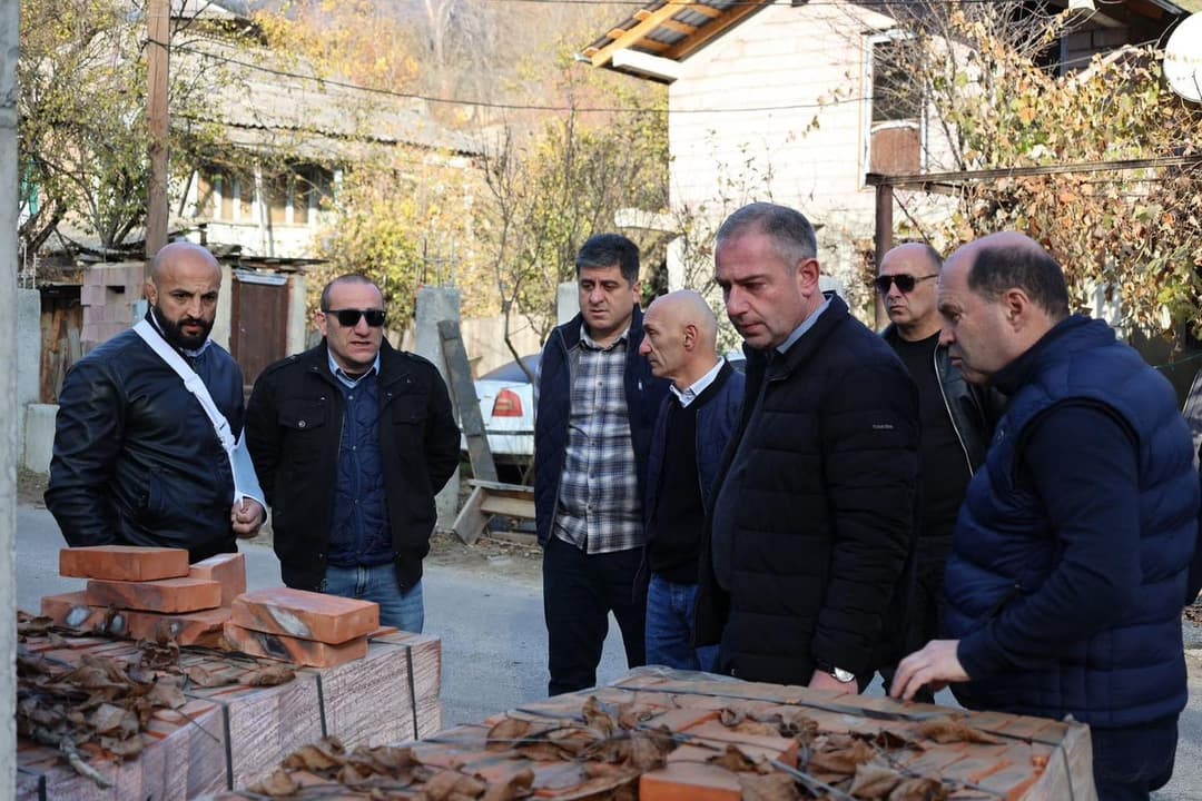 ბორჯომის მუნიციპალიტეტის მერმა ტიმოთესუბანში მიმდინარე ინფრასტრუქტურული პროექტები დაათვალიერა