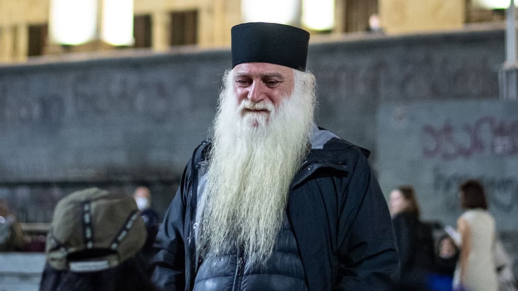 "გელოდებით რუსთაველის გამზირზე ყოველ ხუთშაბათს 8 საათზე, ერთად ვილოცოთ ჩვენი ერისთვის, გავაგონოთ უფალს ჩვენი ხმა"