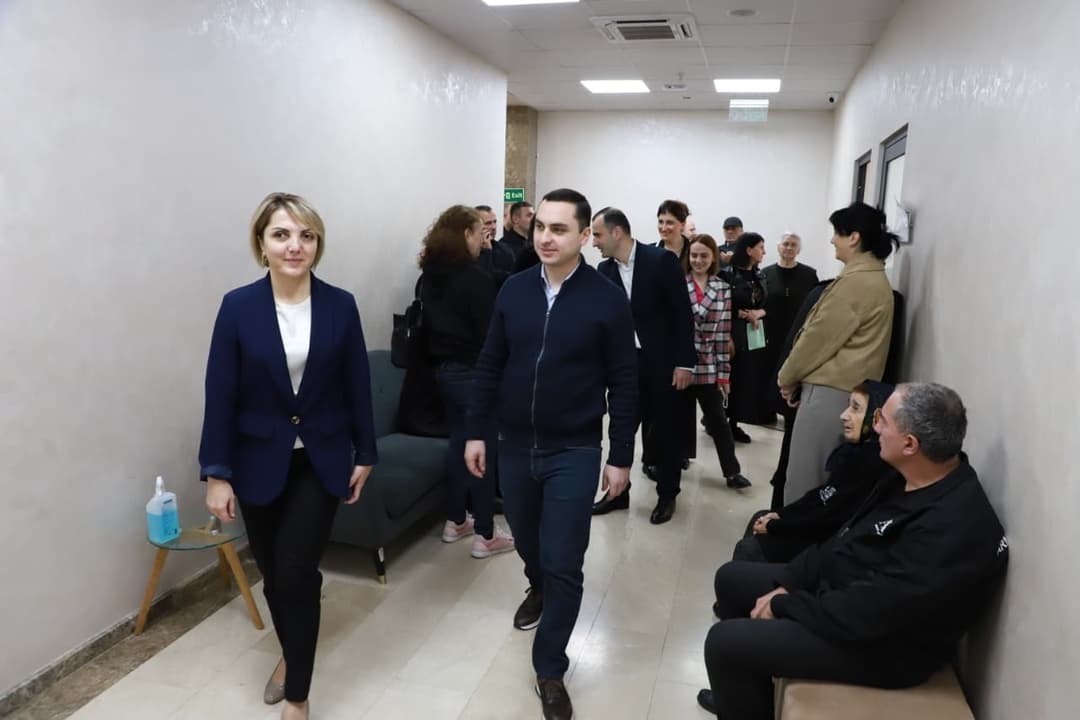 ბათუმში აფხაზეთიდან დევნილი მოსახლეობისთვის უფასო სამედიცინო გამოკვლევები ტარდება