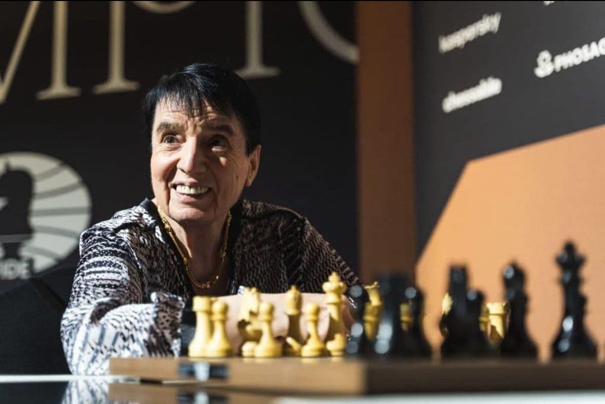 Frontnews image description