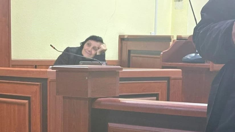 71 წლის აზა ჩილაჩავას ერთდღიანი პატიმრობა მიუსაჯეს