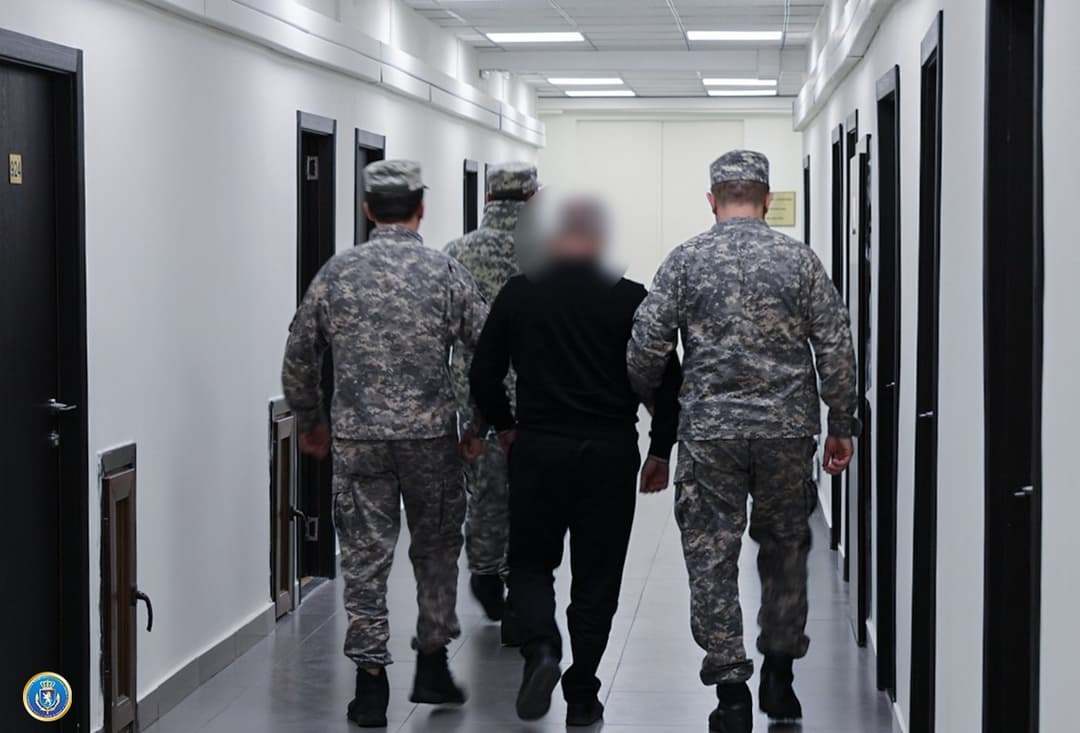 დიდი ოდენობით უკანონო შემოსავლის ლეგალიზაციის ფაქტზე "კრისტალ ჯგუფის" ხელმძღვანელი დააკავეს