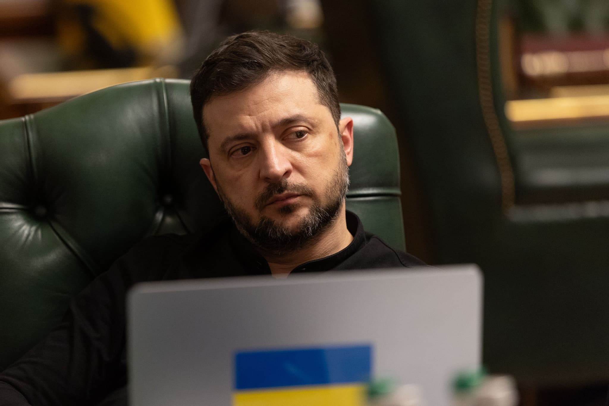 Frontnews image description