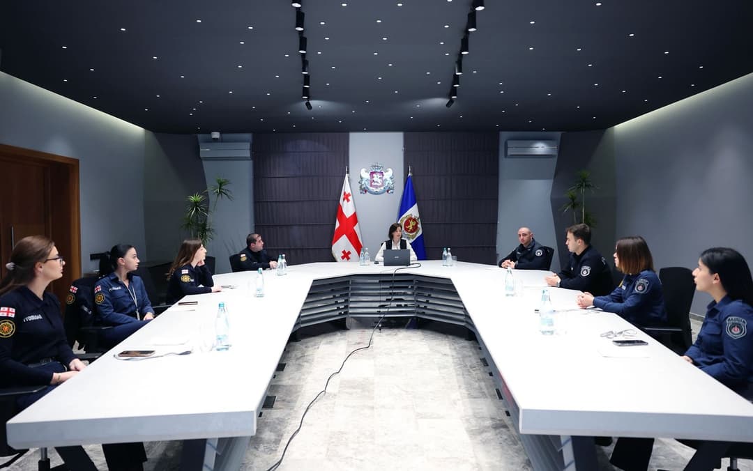 შსს-ს წარმომადგენლებმა ქალთა მიმართ ძალადობის წინააღმდეგ 16-დღიანი გლობალური კამპანიის ფარგლებში შეხვედრები გამართეს