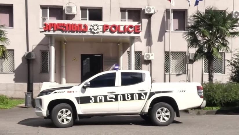 ბათუმში ჯანმრთელობის განზრახ მძიმე დაზიანების ბრალდებით ერთი პირი დააკავეს